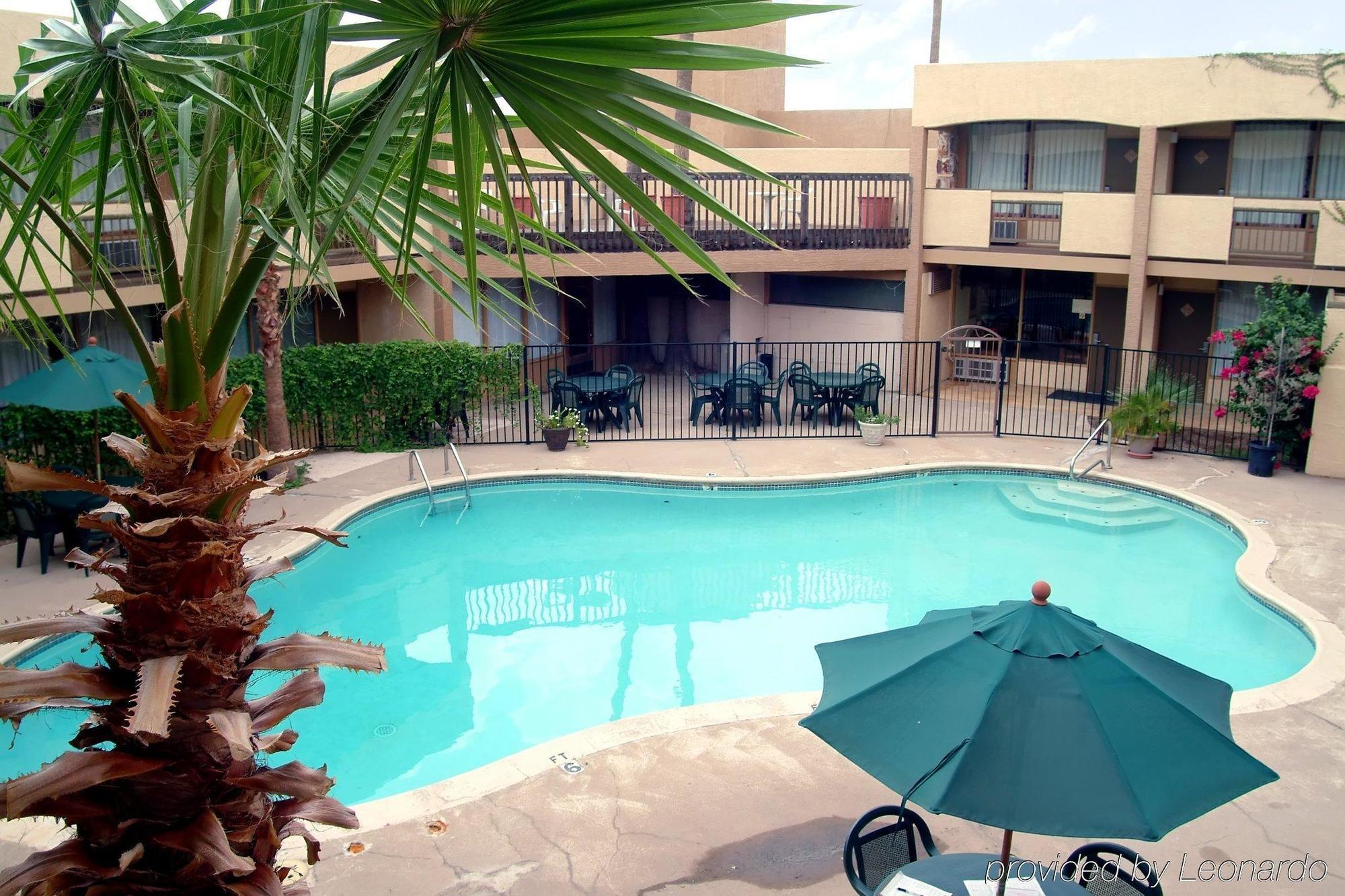 Motel 6 Glendale Az Exterior photo